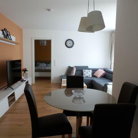 维也纳Spacious, Modern 1-Bdrm Apt Near Vic & Austria Ctr公寓 外观 照片