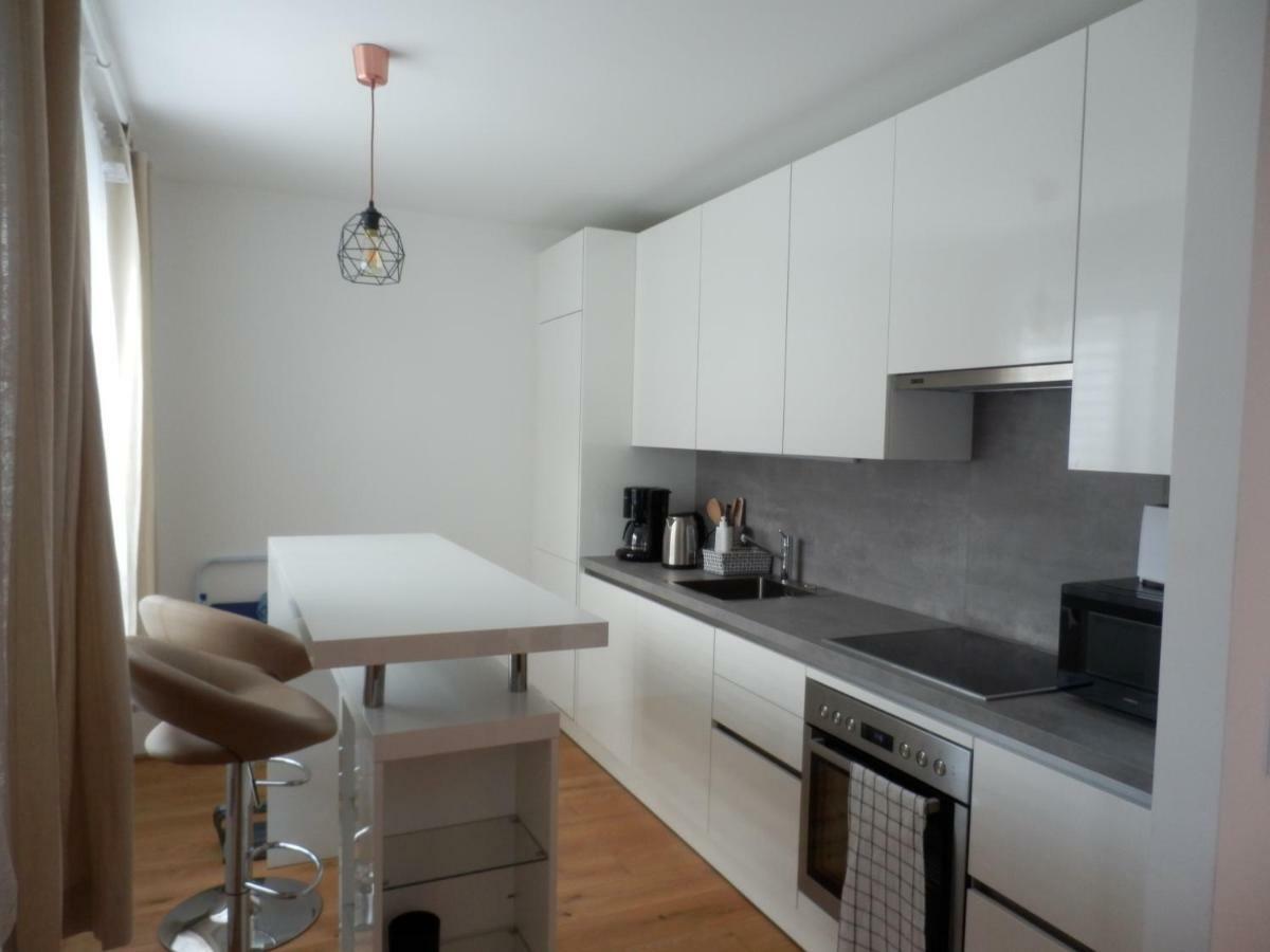 维也纳Spacious, Modern 1-Bdrm Apt Near Vic & Austria Ctr公寓 外观 照片